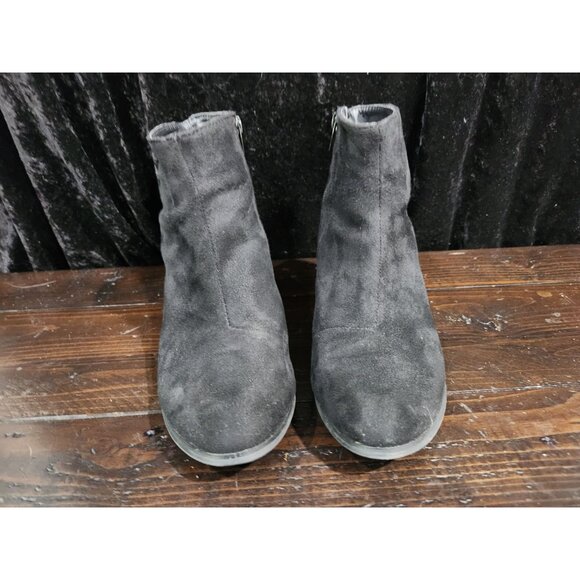 Qupid Black Suede Ankle Zip Booties/Sz. 6.5 - Picture 5 of 7